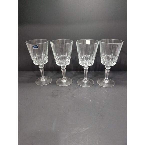 Lady Victoria 7" Tall Wine Glasses Set, Set of 4 Lead Crystal White Wine Glasses - Picture 1 of 9